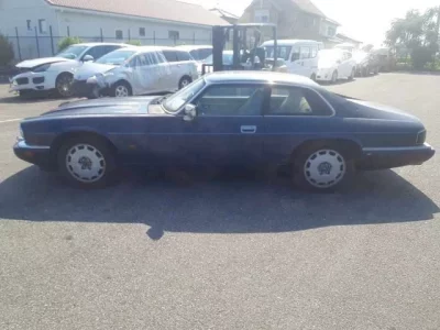 Jaguar XJ SERIES