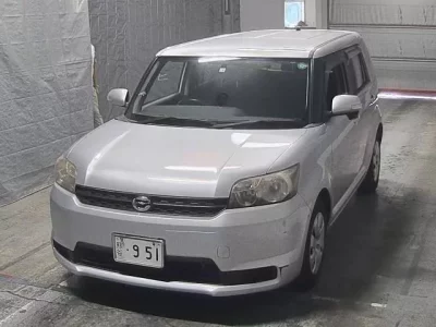 Toyota COROLLA RUMION