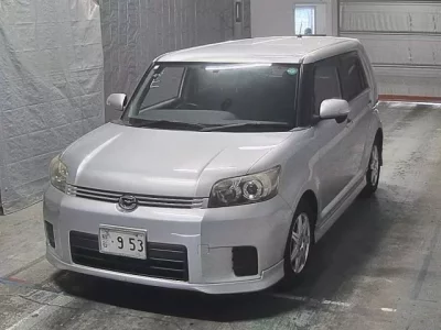 Toyota COROLLA RUMION