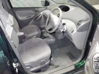 Toyota PLATZ