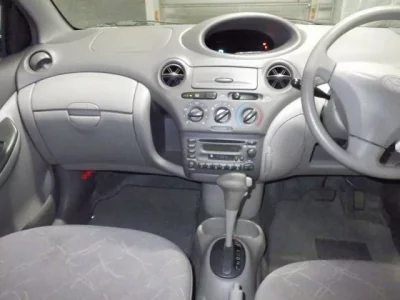Toyota PLATZ