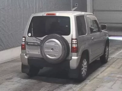 Mitsubishi PAJERO MINI