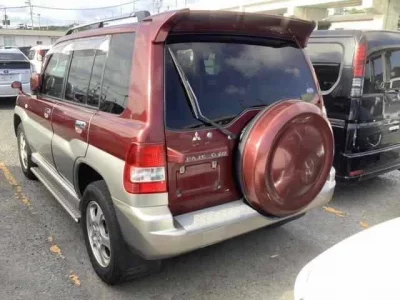 Mitsubishi PAJERO IO