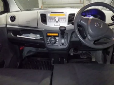 Mazda FLAIR