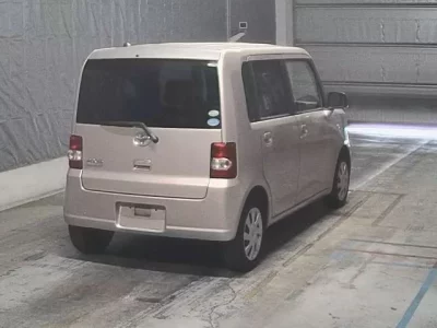 Toyota PIXIS SPACE