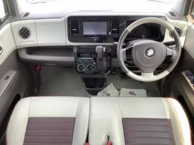 Suzuki MRWAGON