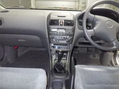 Nissan SUNNY