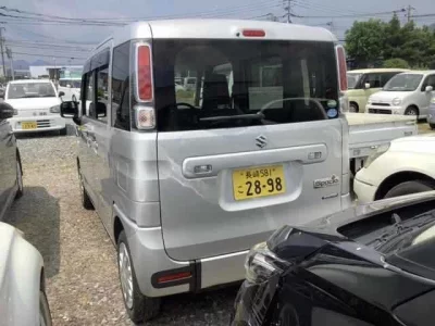 Suzuki SPACIA