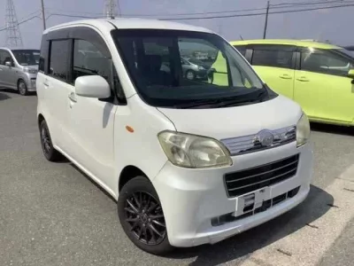 Daihatsu TANTO EXE