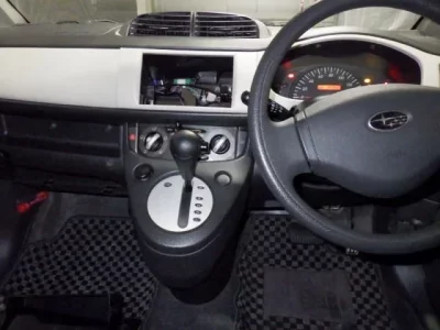 Subaru R2