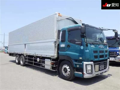 Isuzu GIGA