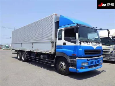 Isuzu GIGA