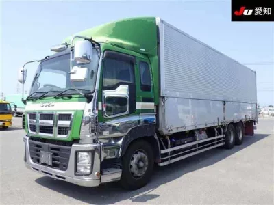 Isuzu GIGA