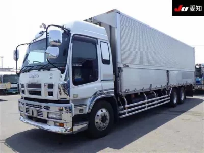 Isuzu GIGA