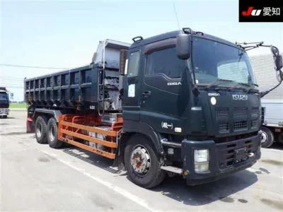 Isuzu GIGA