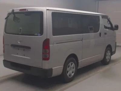 Toyota REGIUS ACE VAN