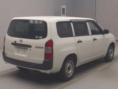 Toyota SUCCEED