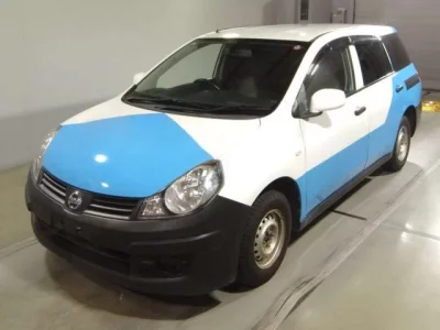 Nissan AD