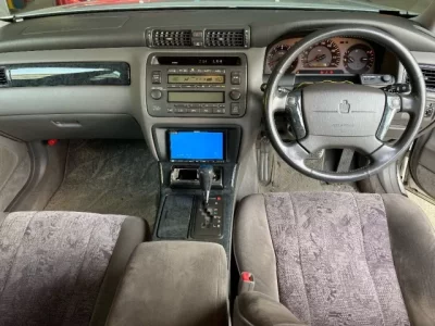 Toyota CROWN ESTATE