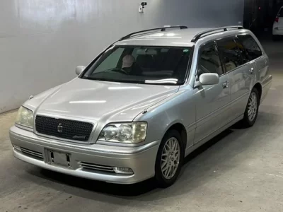 Toyota CROWN ESTATE