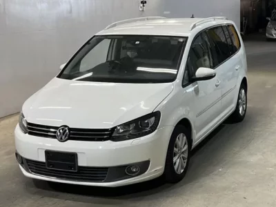 Volkswagen GOLF TOURAN