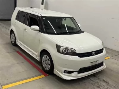 Toyota COROLLA RUMION