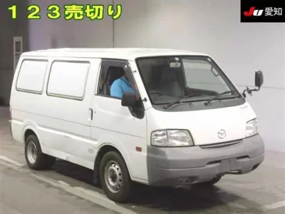 Mazda BONGO VAN