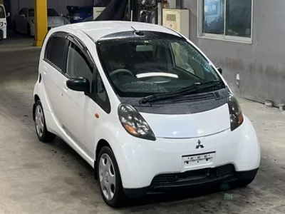 Mitsubishi I