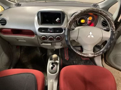 Mitsubishi I