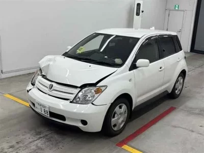 Toyota IST