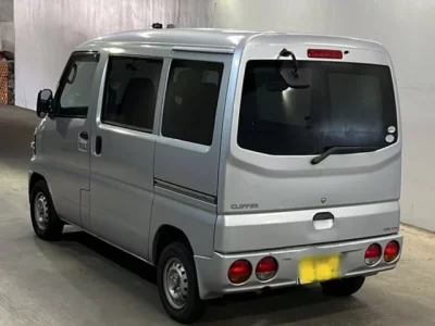 Nissan CLIPPER VAN