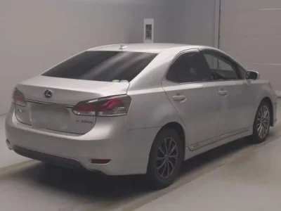 Lexus HS