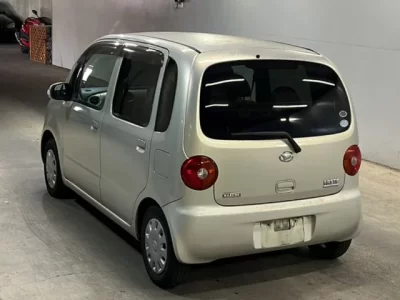 Daihatsu MOVE LATTE