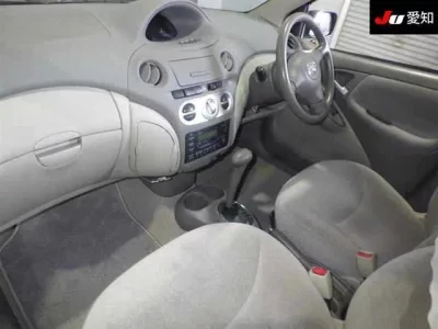 Toyota PLATZ