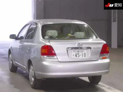 Toyota PLATZ
