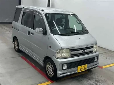 Daihatsu Atrai Wagon