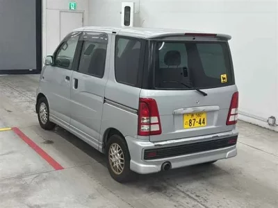 Daihatsu Atrai Wagon