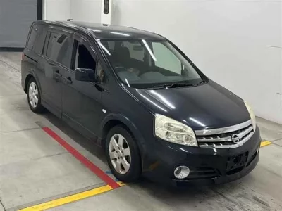 Nissan LAFESTA