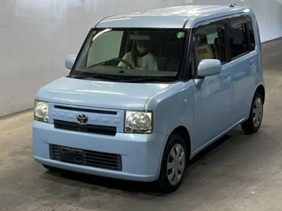 Toyota PIXIS SPACE