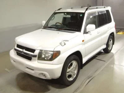 Mitsubishi PAJERO IO