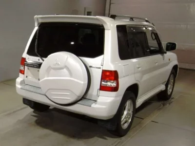 Mitsubishi PAJERO IO