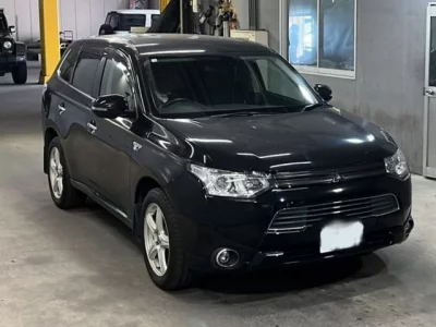 Mitsubishi OUTLANDER PHEV