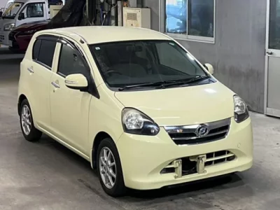 Daihatsu MIRA E S