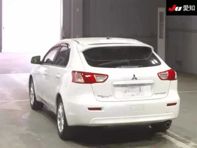 Mitsubishi GALANT FORTIS