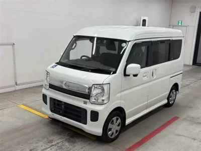 Nissan CLIPPER RIO