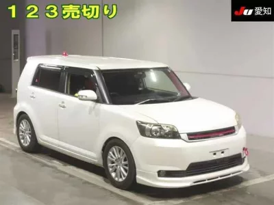 Toyota COROLLA RUMION