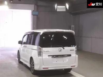 Honda STEP WAGON