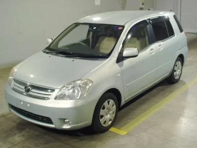 Toyota RAUM