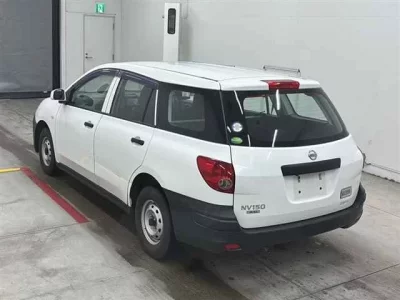 Nissan AD