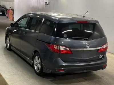 Nissan LAFESTA